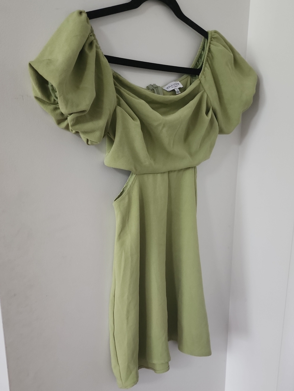 Rolla Coster Light Green One-Shoulder Puff-Sleeve Dress